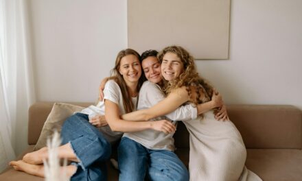 Three Steps That Lead to Lasting Friendships 